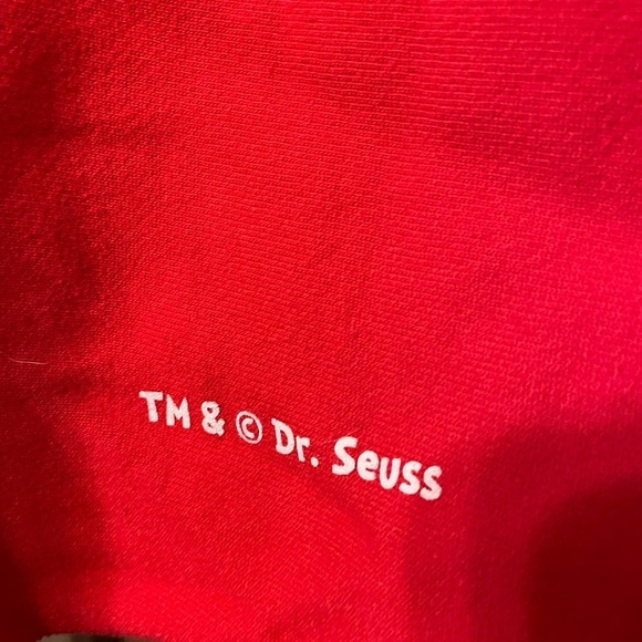 CHAMPION REVERSE WEAVE DR.SEUSS HORTON HEARS A WHO CROPPED SWEATSHIRT - Picture 5 of 6